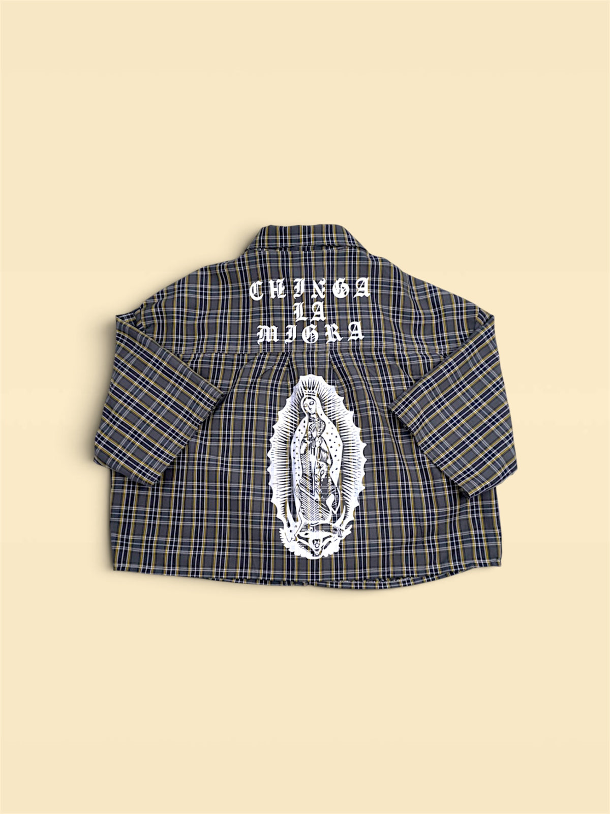 CHINGA LA MIGRA (Button Up)